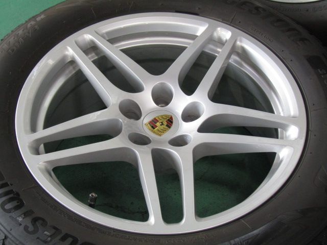  溝あり の冬セット ポルシェ 95 b系 マカンS 18インチ タイヤ ホイールセット