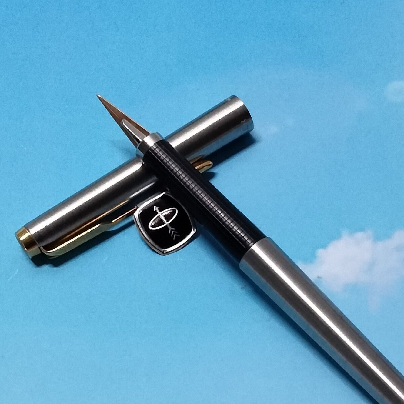 【新品未使用】PARKER 180万年筆 XF/M made in usa 文房具・事務用品 【新品未使用】PARKER パーカー 180万年筆 XF/M made