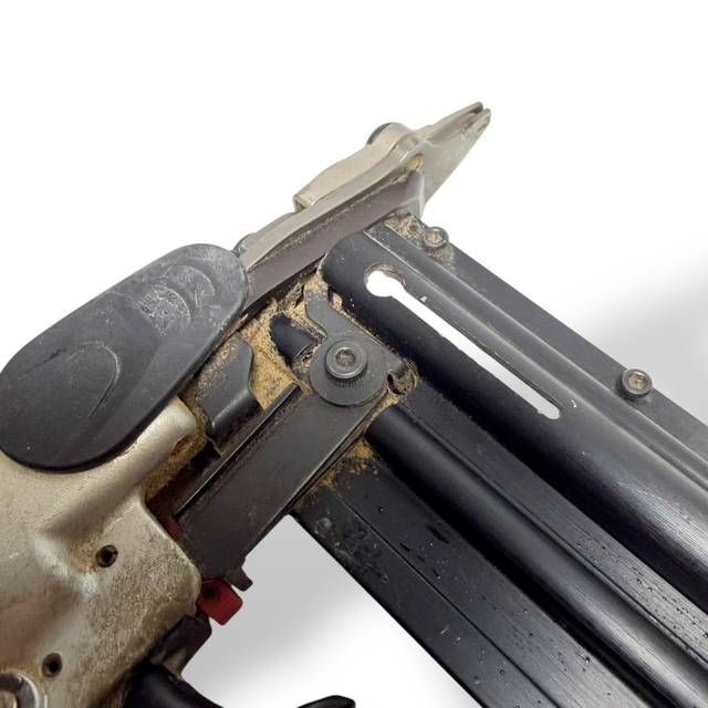  日立 HITACHI 常圧ピンネイラー NP 45 M 常圧 ピンタッカー その他 電動工具 エア工具