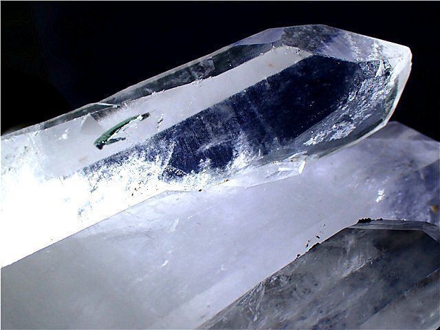 ◆超強天然(藍針入り)水晶クラスターB88B6/199B75D ヒマラヤ水晶✨ マニハール産 クリスタル クラスター 原石 天然石 東洋