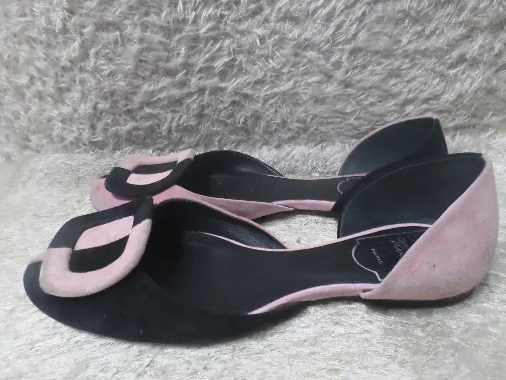 235 Roger Vivier(ロジェ・ヴィヴィエ) シューズ  靴