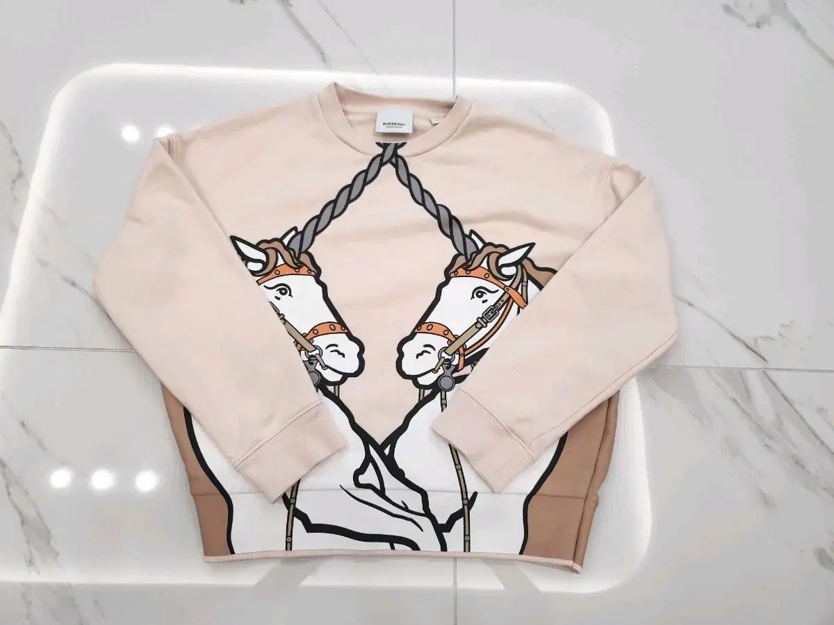 バーバリーキッズ ユニコーン スウェット 8 Y