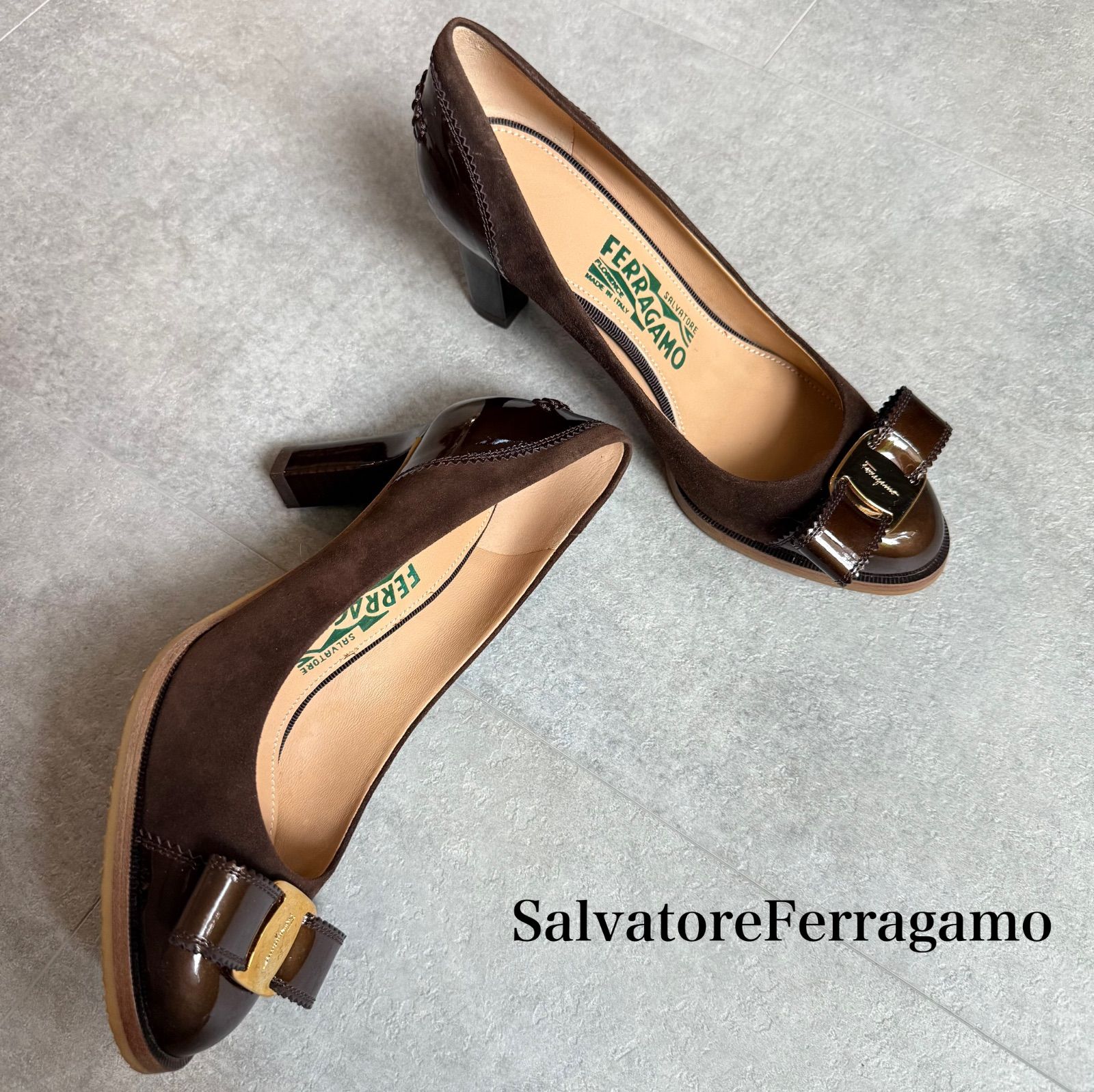 未使用 SalvatoreFerragamo サルヴァトーレフェラガモ ヴァラリボン