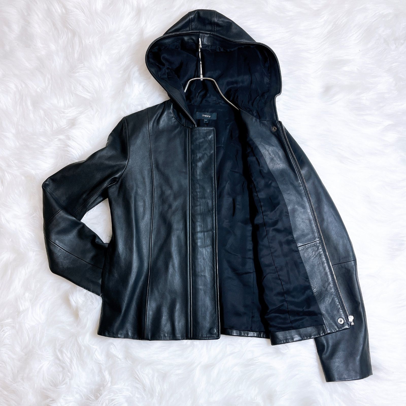 Theory ブラック 羊革 ライダースジャケット セオリー 近年モデル