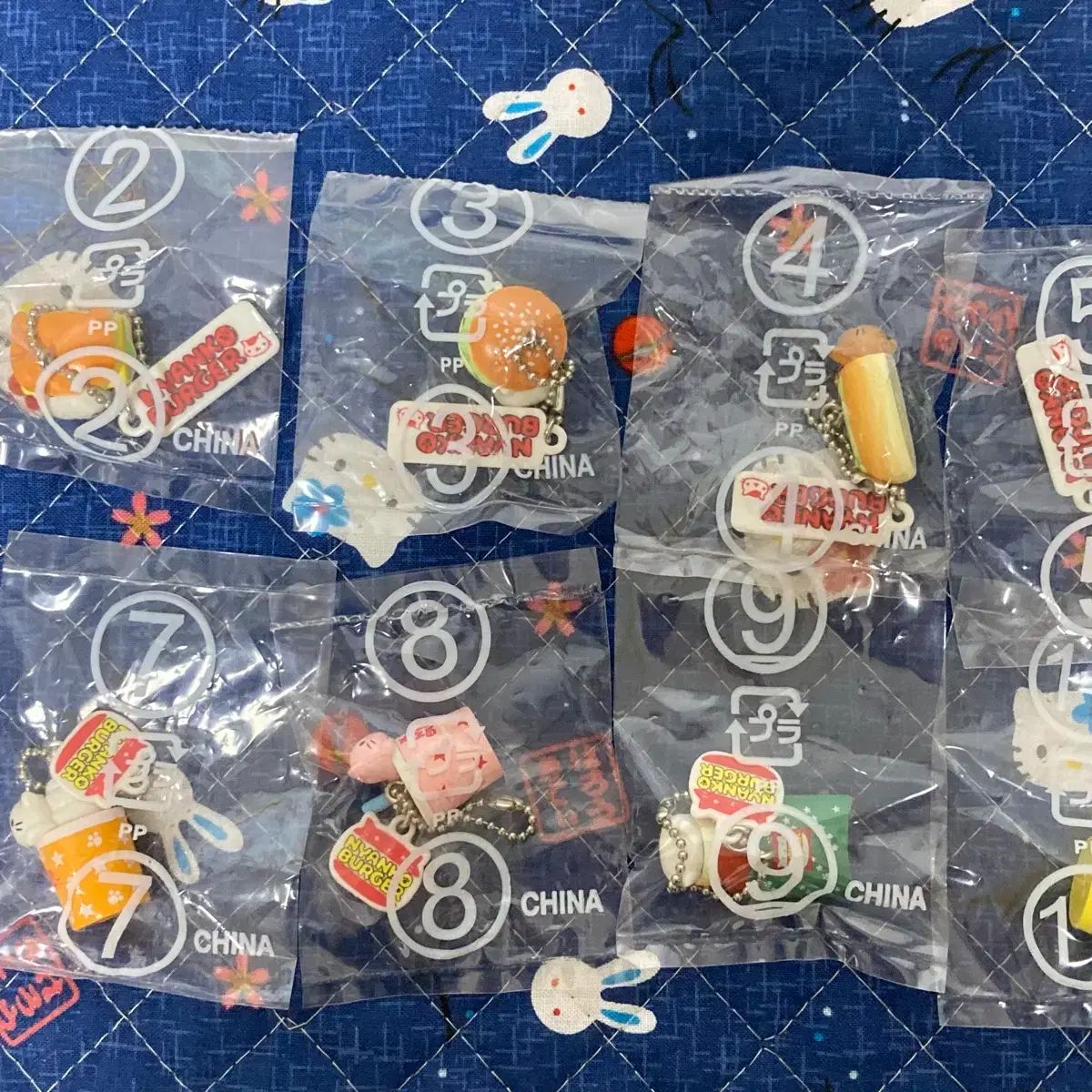 未開封) 古典サンエクス にゃんにゃんにゃんこ バーガーセット - メルカリ