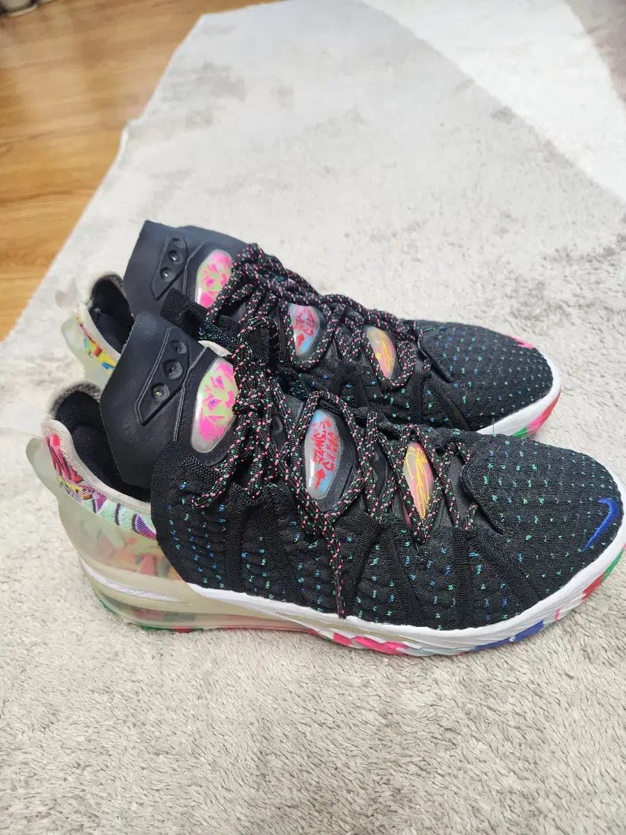 ナイキ レブロン 18 ジェームスギャング 2020 バスケシューズ-260