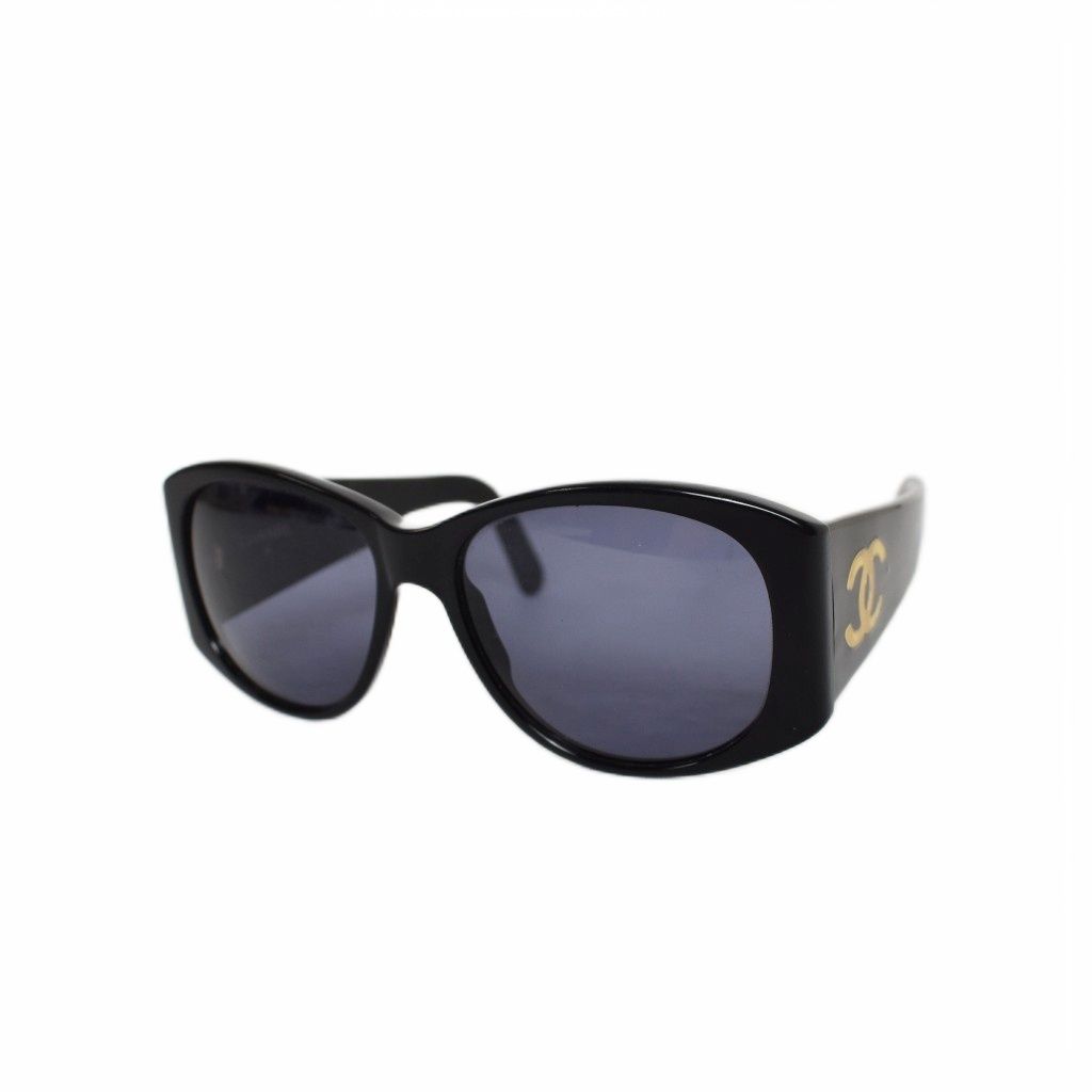 CHANEL 05246 94305ココマーク　サングラス　ケース付き シャネル CHANEL サングラス ココマーク アイウエア 黒 ブラック 05246