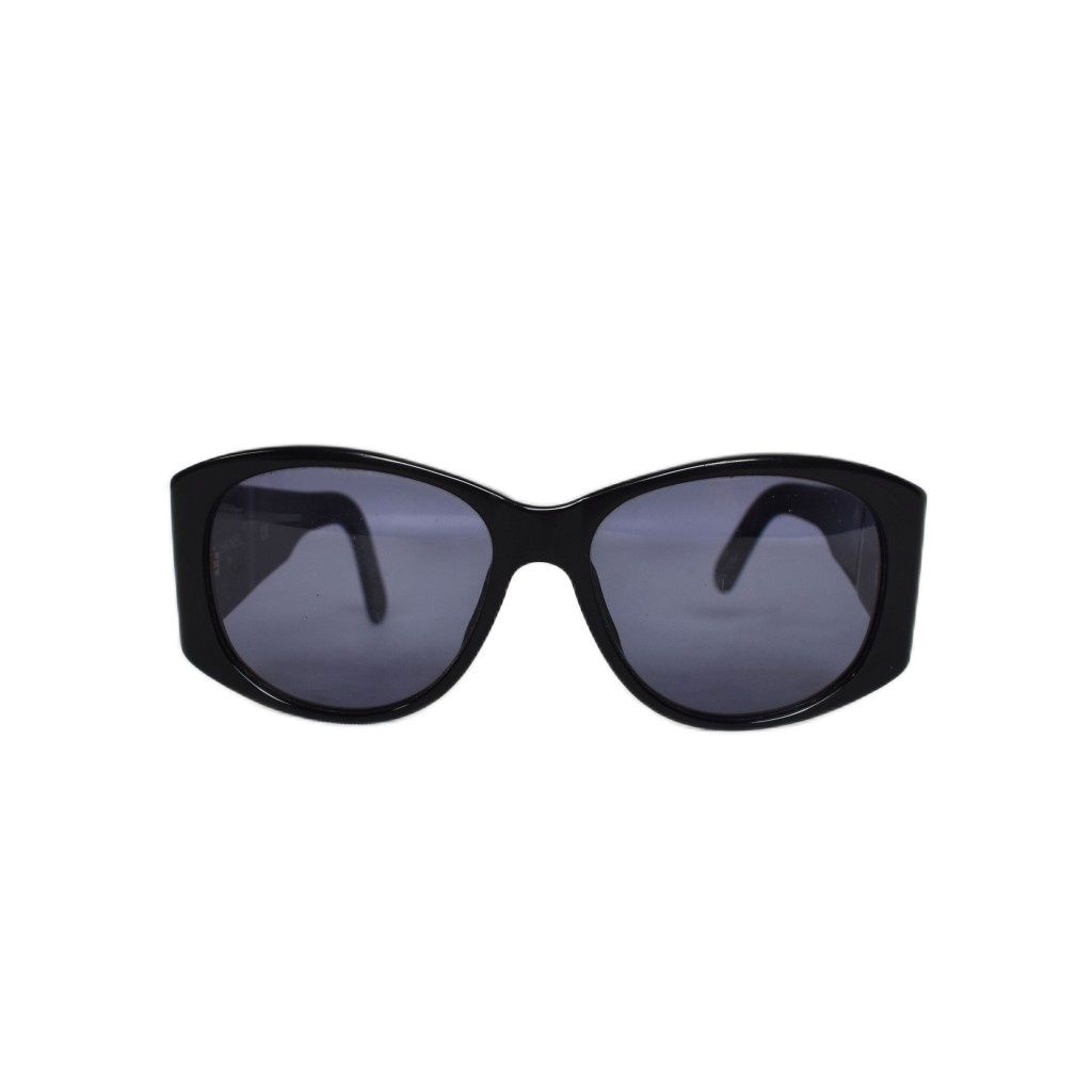 CHANEL 05246 94305ココマーク　サングラス　ケース付き シャネル CHANEL サングラス ココマーク アイウエア 黒 ブラック 05246