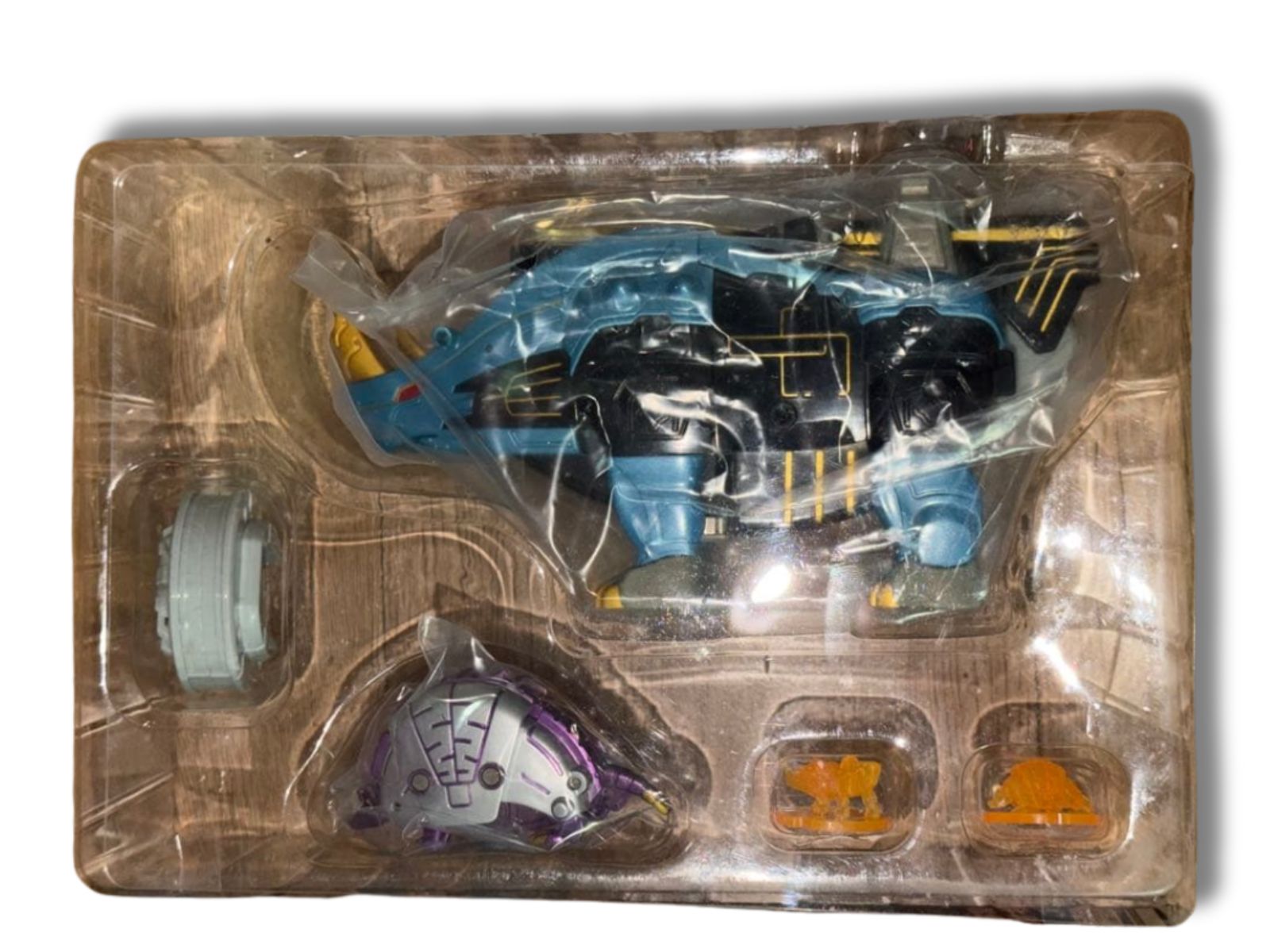 バンダイ 百獣戦隊ガオレンジャー ガオライノス&ガオマジロ - メルカリ