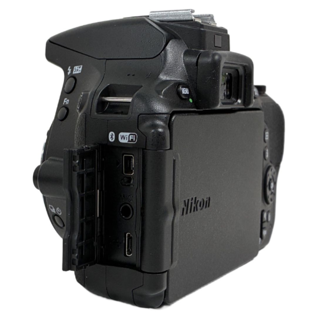 Nikon D5600 18-55mm 70-300mm 一眼レフ カメラ ダブルレンズキット