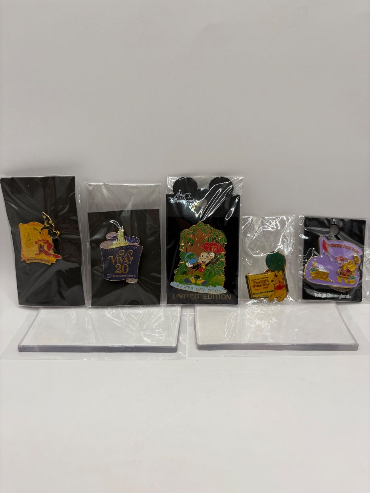東京ディズニーランド ピンバッジ 5点セット 10周年 / VIVA!20 / プー