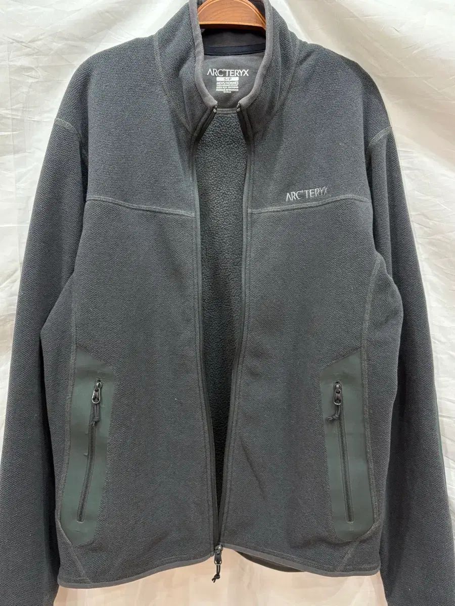 アークテリクス メンズ フリース ジャケット S 95 100