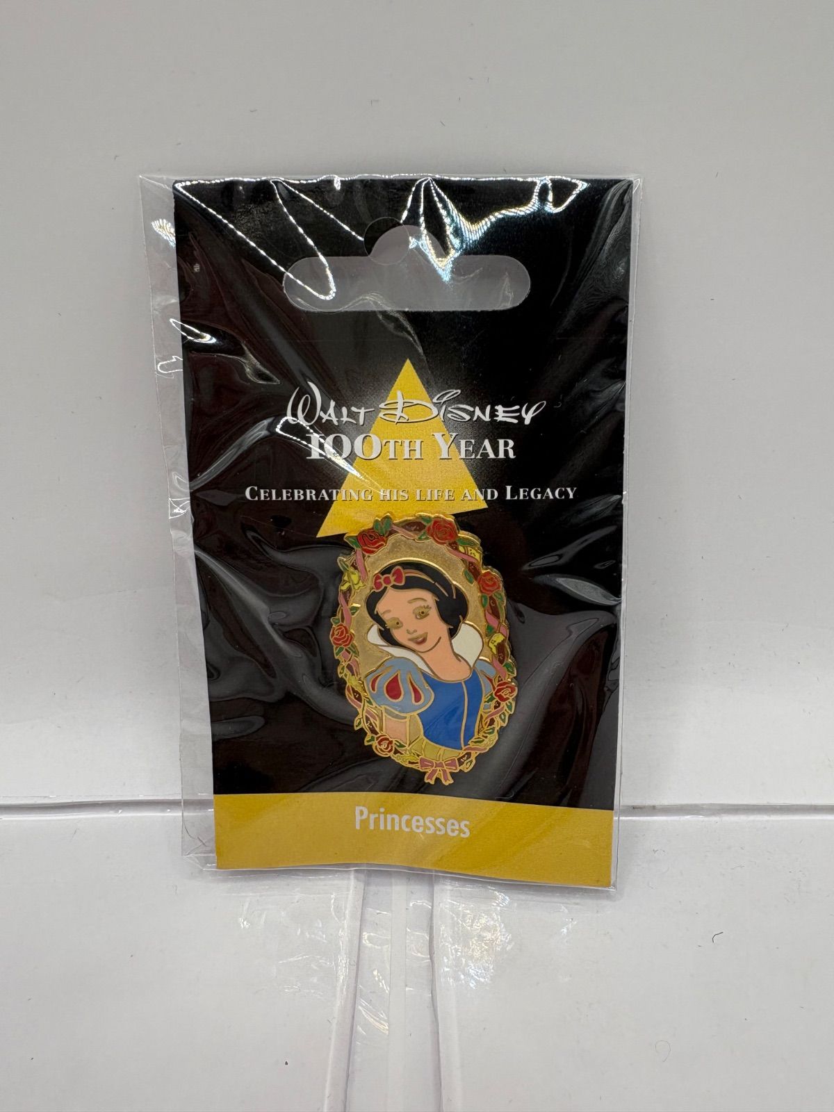 未開封】ディズニープリンセス ピンバッジ 3点セット（シンデレラ