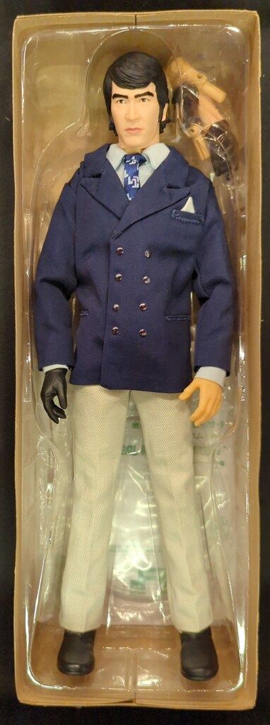 メディコム・トイ RAH DX 仮面ライダーV3 結城丈二 RAH269 - メルカリ