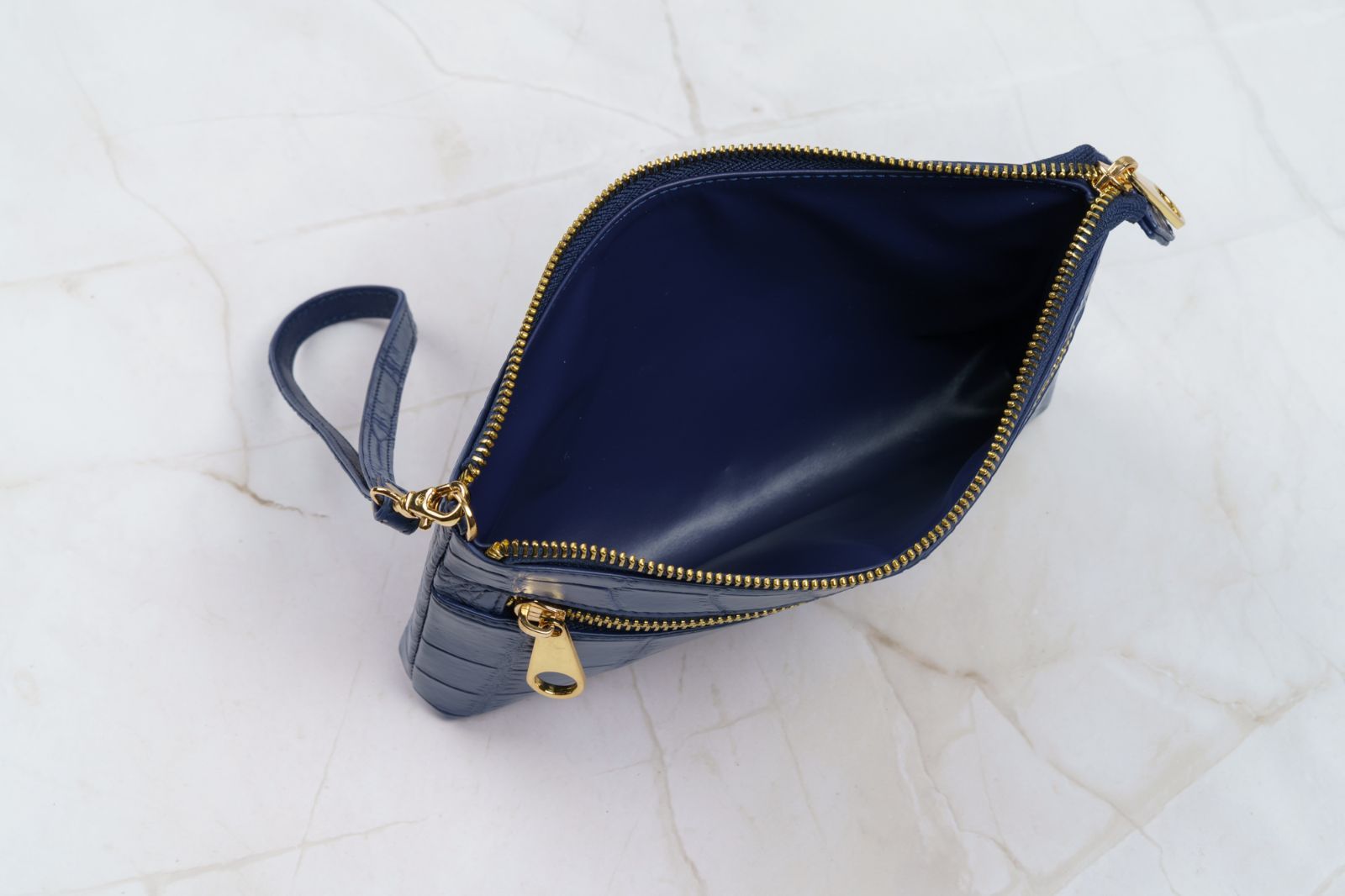 直感力を高める上質クラッチバッグ ショルダー付き