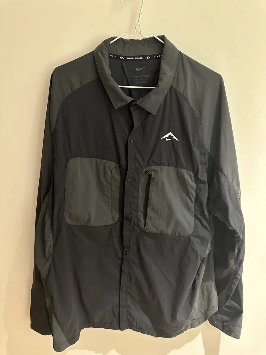 ナイキ トレイル ドライフィット シャツ XL
