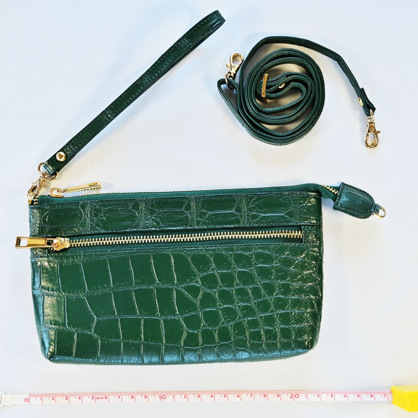 深い緑が輝く クロコダイル2 WAYバッグ｜財布兼用ポーチとしても使える上質レザーアイテム