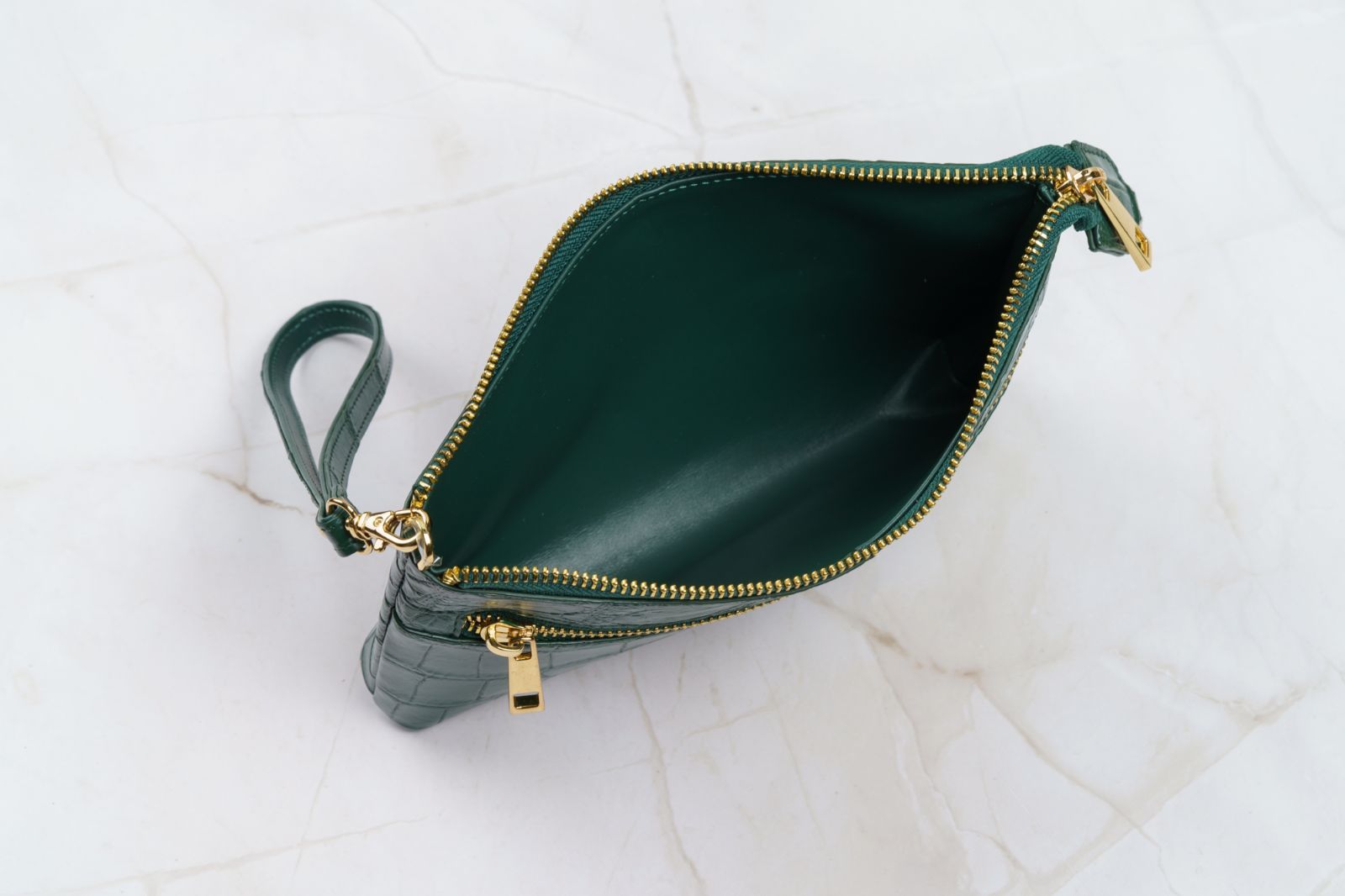 WAYバッグ｜財布兼用ポーチとしても使える上質レザーアイテム