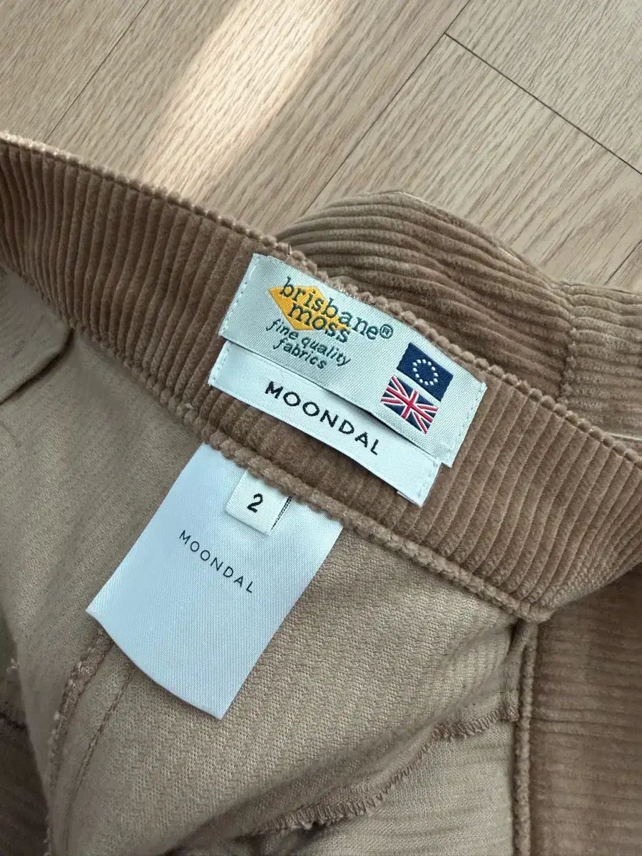  ムンダル コーデュロイ パンツ ベージュ ミディアム チノパン パンツ