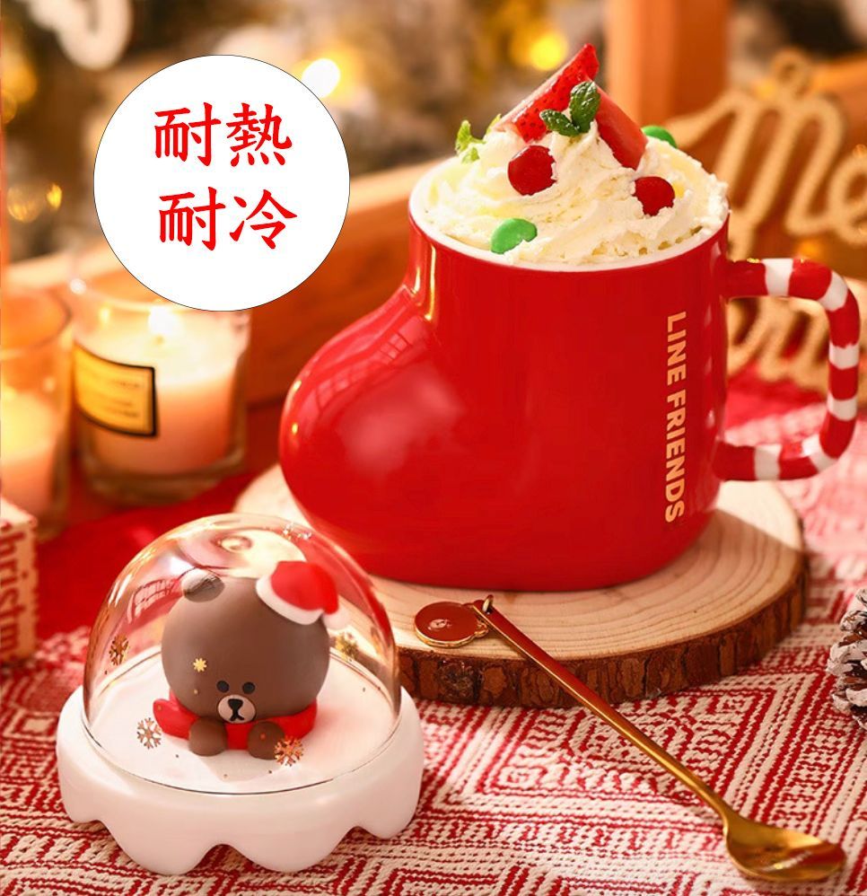 LINE FRIENDS クリスマスギフトセット　限定グッズ 食器7点セット クリスマス限定セット】 LINE FRIENDS マグカップ 蓋付き マグカップ