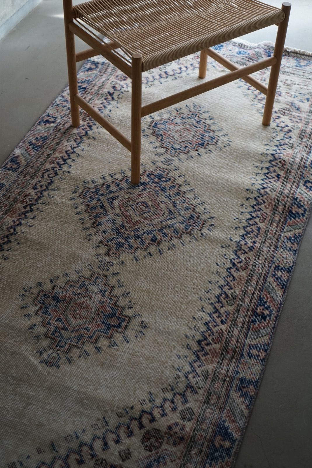 ヴィンテージラグ トルコ イスパルタ ブルー ランナーラグ 1970年代 224 × 100 cm No.TR 25206