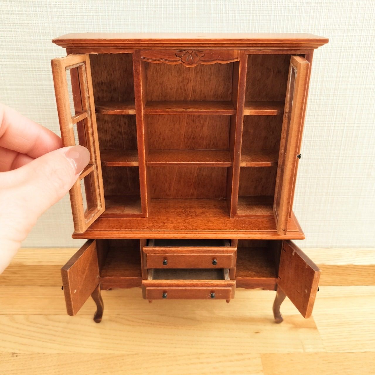 ドールハウス用 キャビネット ミニチュア 食器棚 家具 本棚