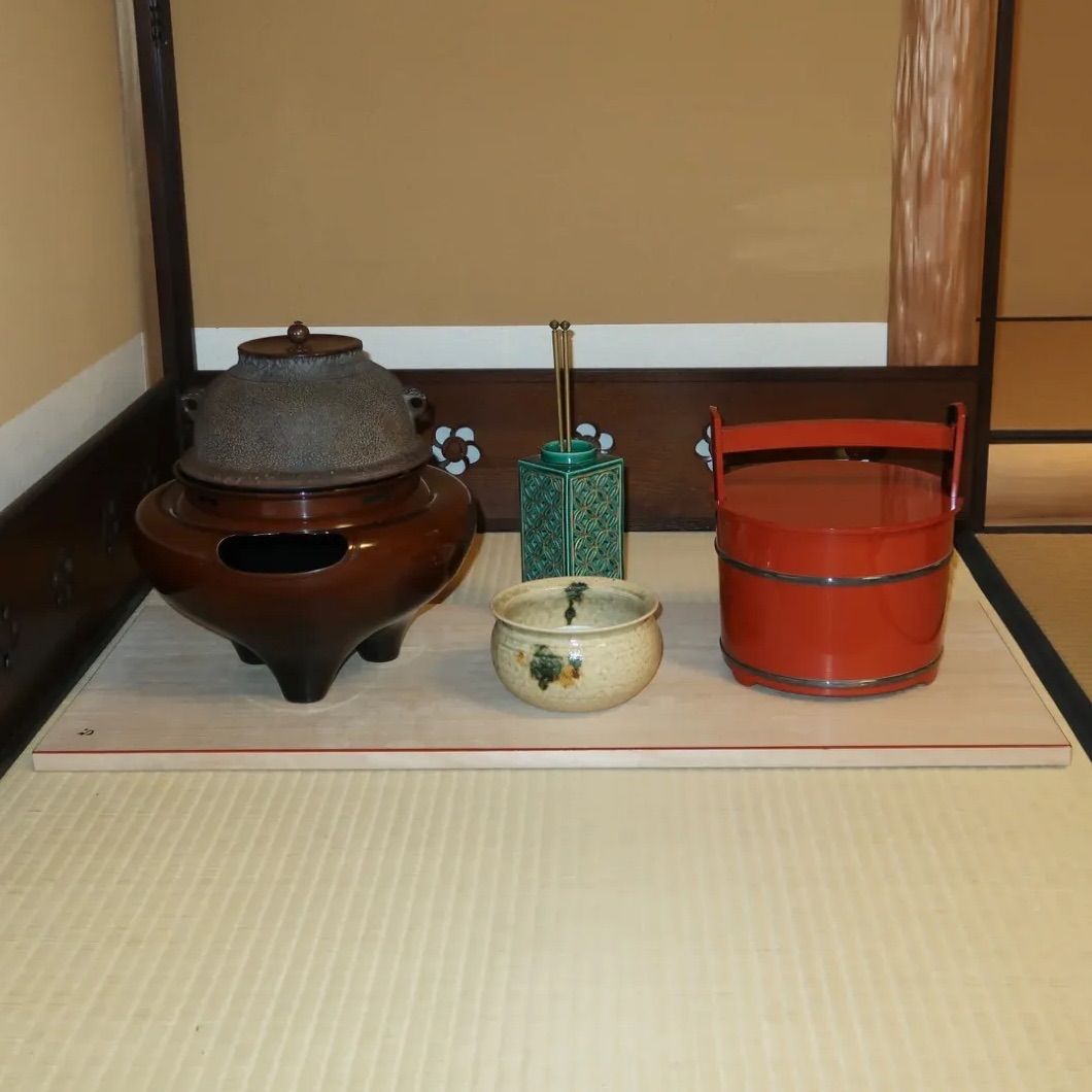 茶道具 一瀬小兵衛 即中斎好 面朱桐木地長板 風炉用 尋牛斎在判 表千家 長板のみの販売です