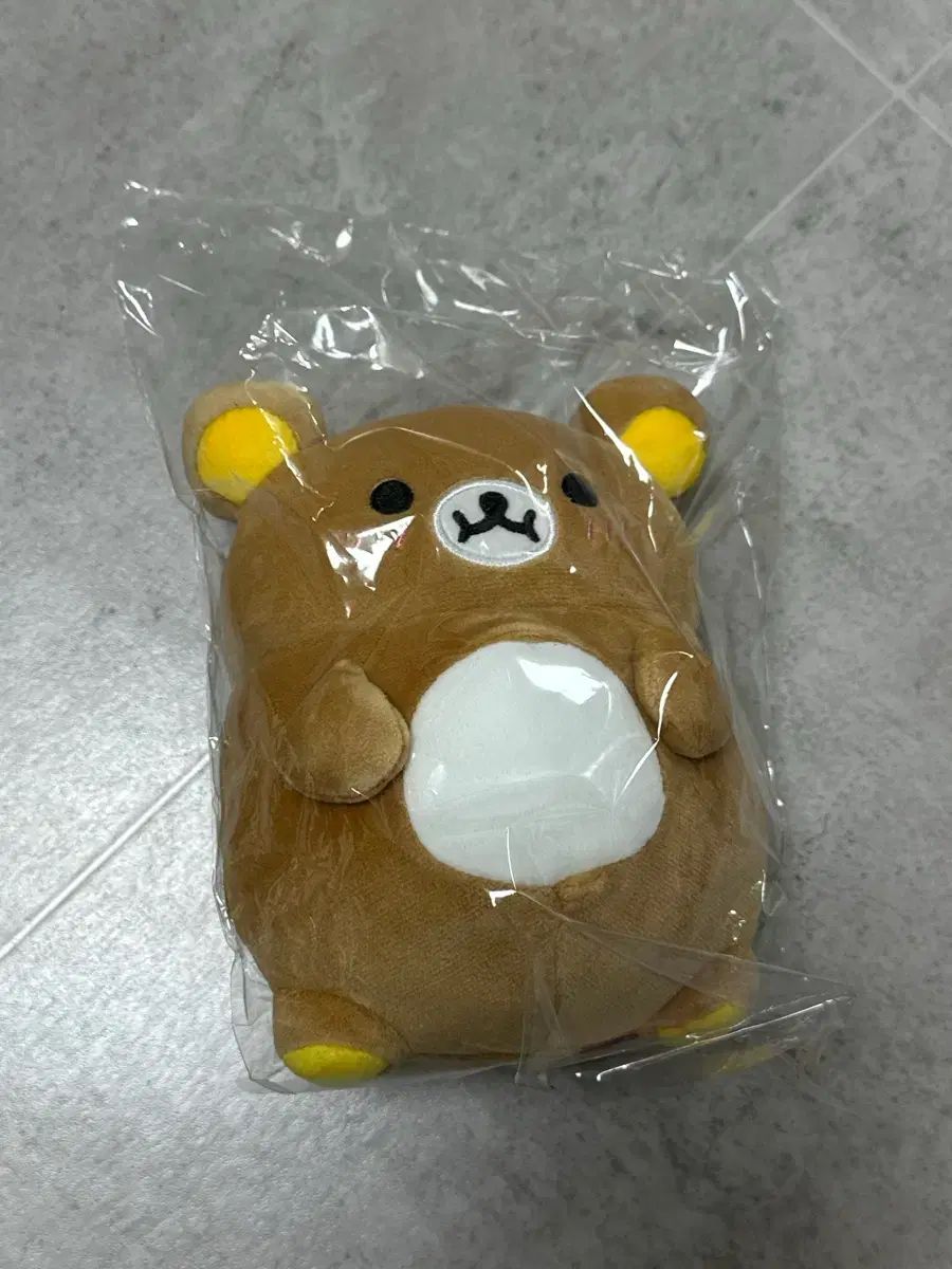 リラックマ 너무 배불러 만푸쿠 モチ ぬいぐるみ