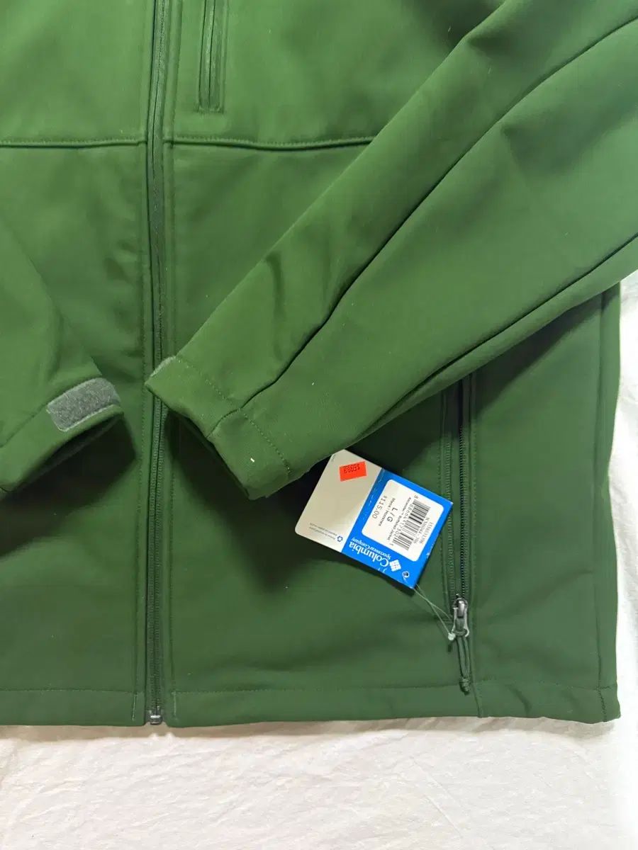コロンビア ソフトシェル ジャケット グリーン L