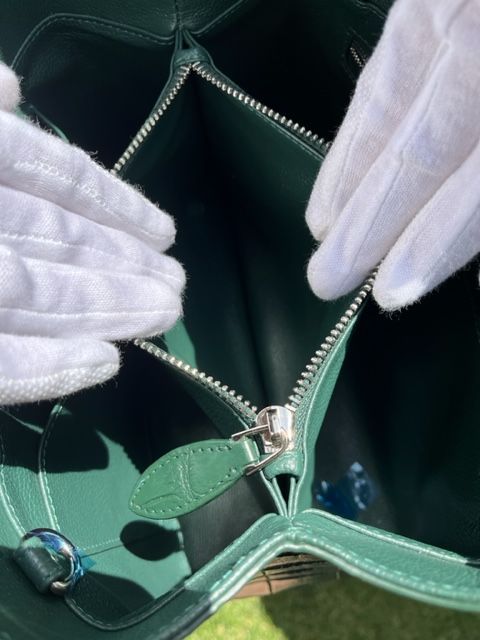  クロコダイル本革ハンドバッグ｜ モスグリーンの上質2 WAYミニトート 感と実用性を備えた トートバッグ バッグ