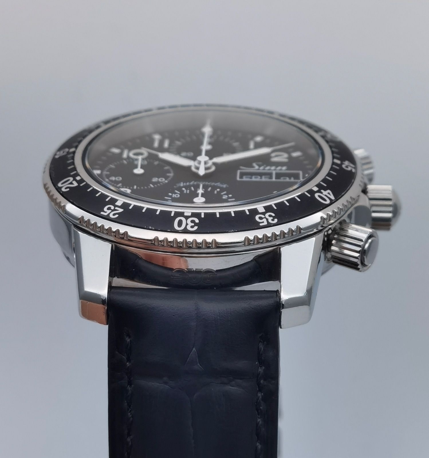 中古 ジン SINN パイロット 103.B.SA.AUTO クロノグラフ デイデイト 黒