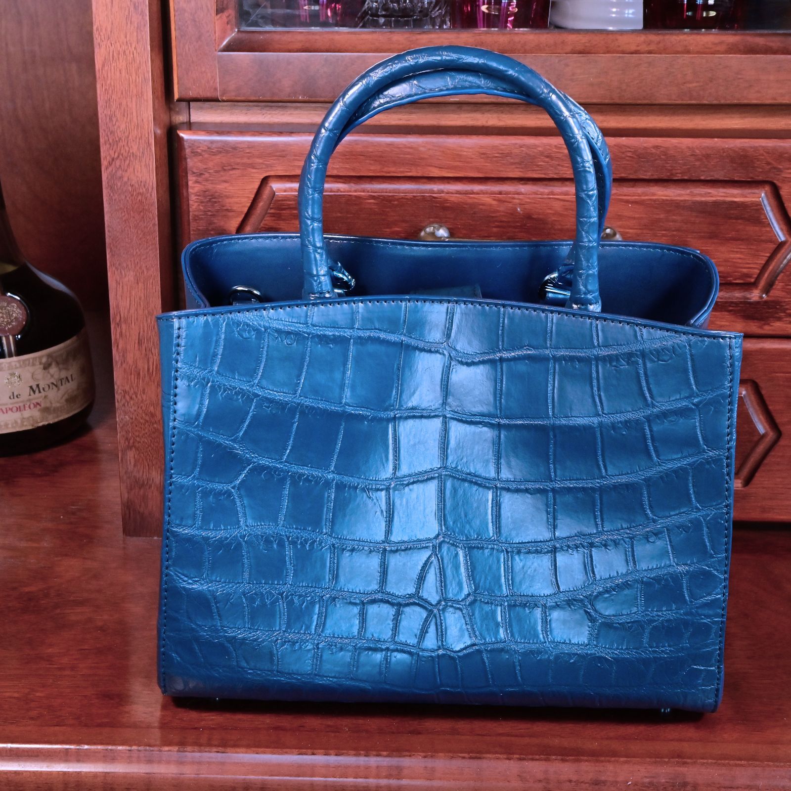 深青クロコダイル本革2 WAYミニトート シャイニング加工が輝く レザーハンドバッグ 保存袋付