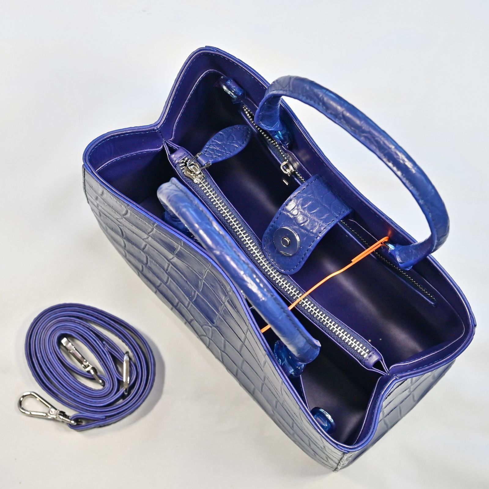 深青クロコダイル本革2 WAYミニトート｜シャイニング加工が輝く レザーハンドバッグ 保存袋付