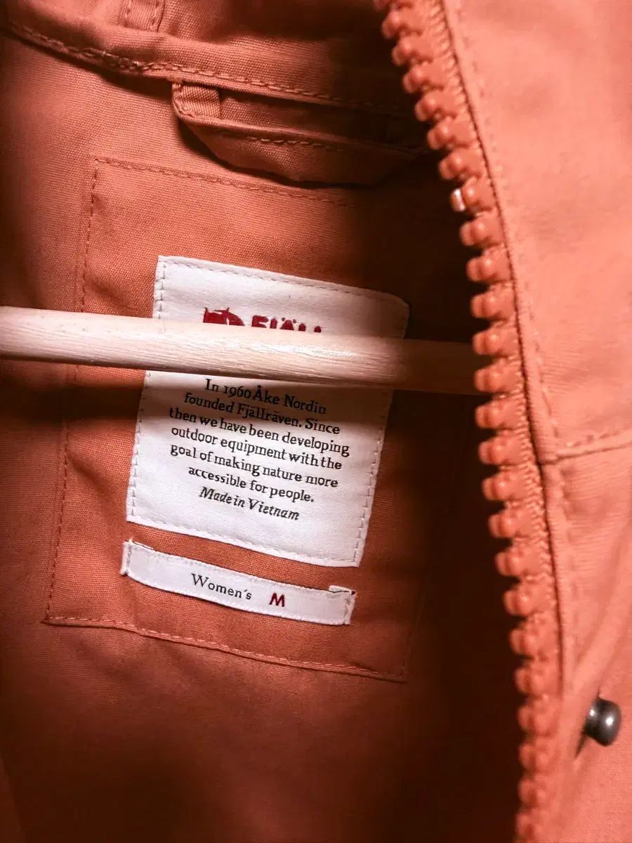 フェールラーベン アノラック レディース m