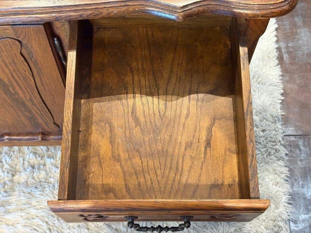 ヨーロピアン クラシック オーク材 サイドボード クラシカル