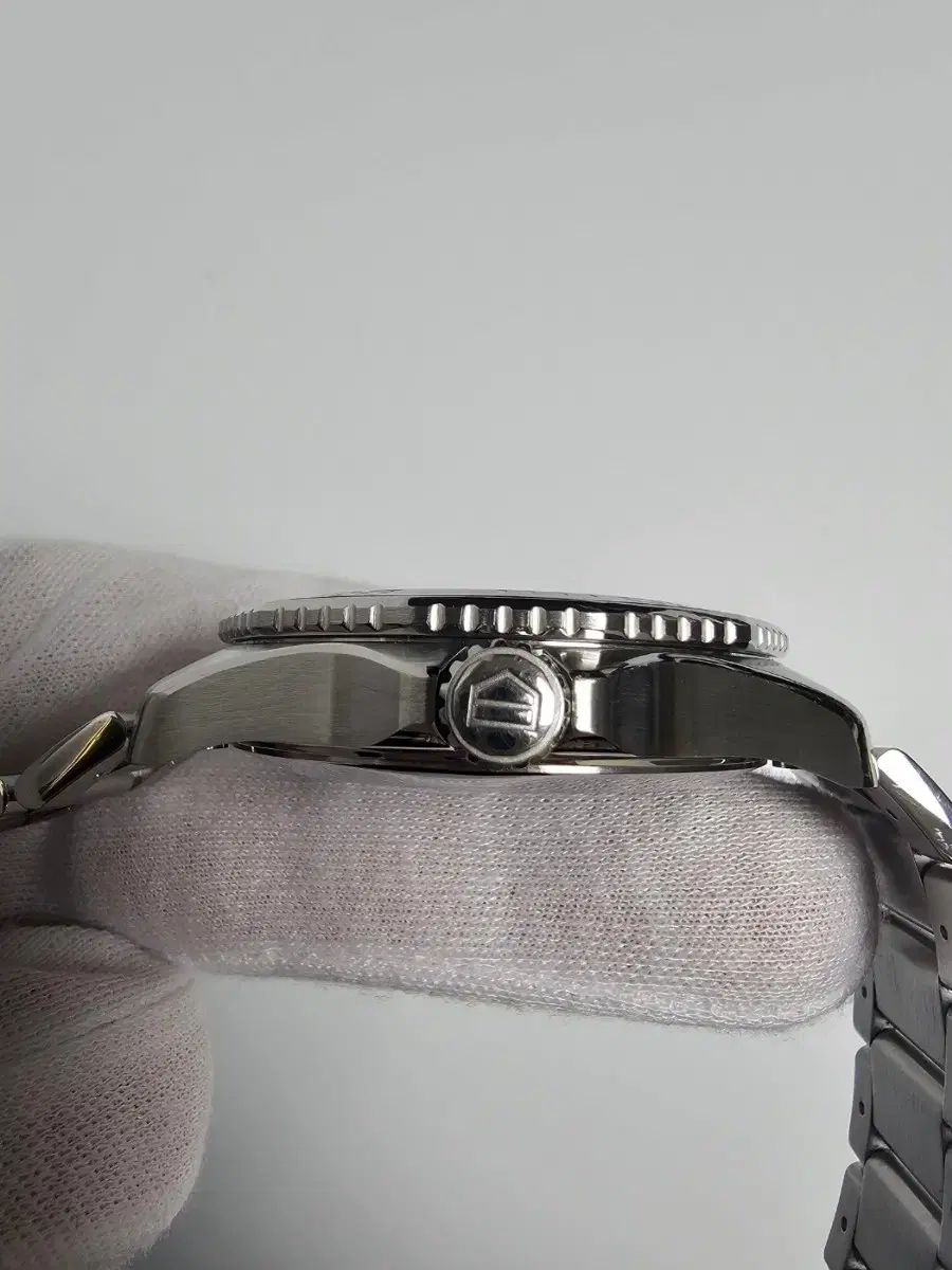 セラミックベゼル