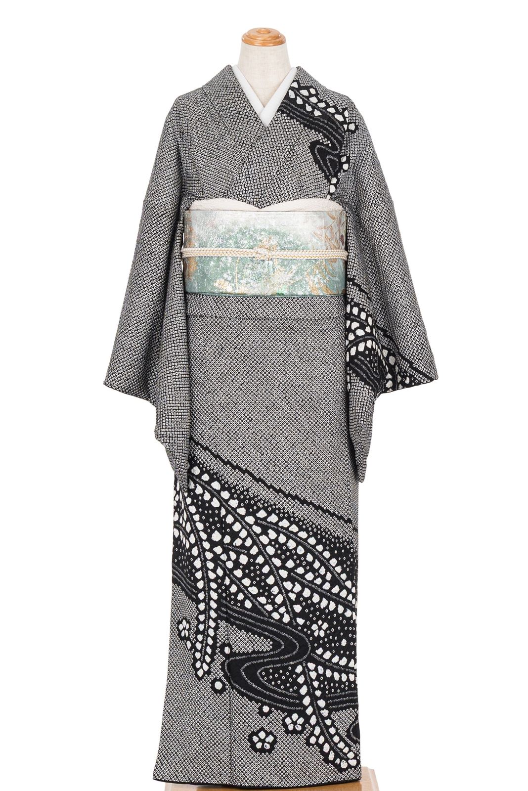 訪問着 総絞り 流水に花模様 裄長 - メルカリ