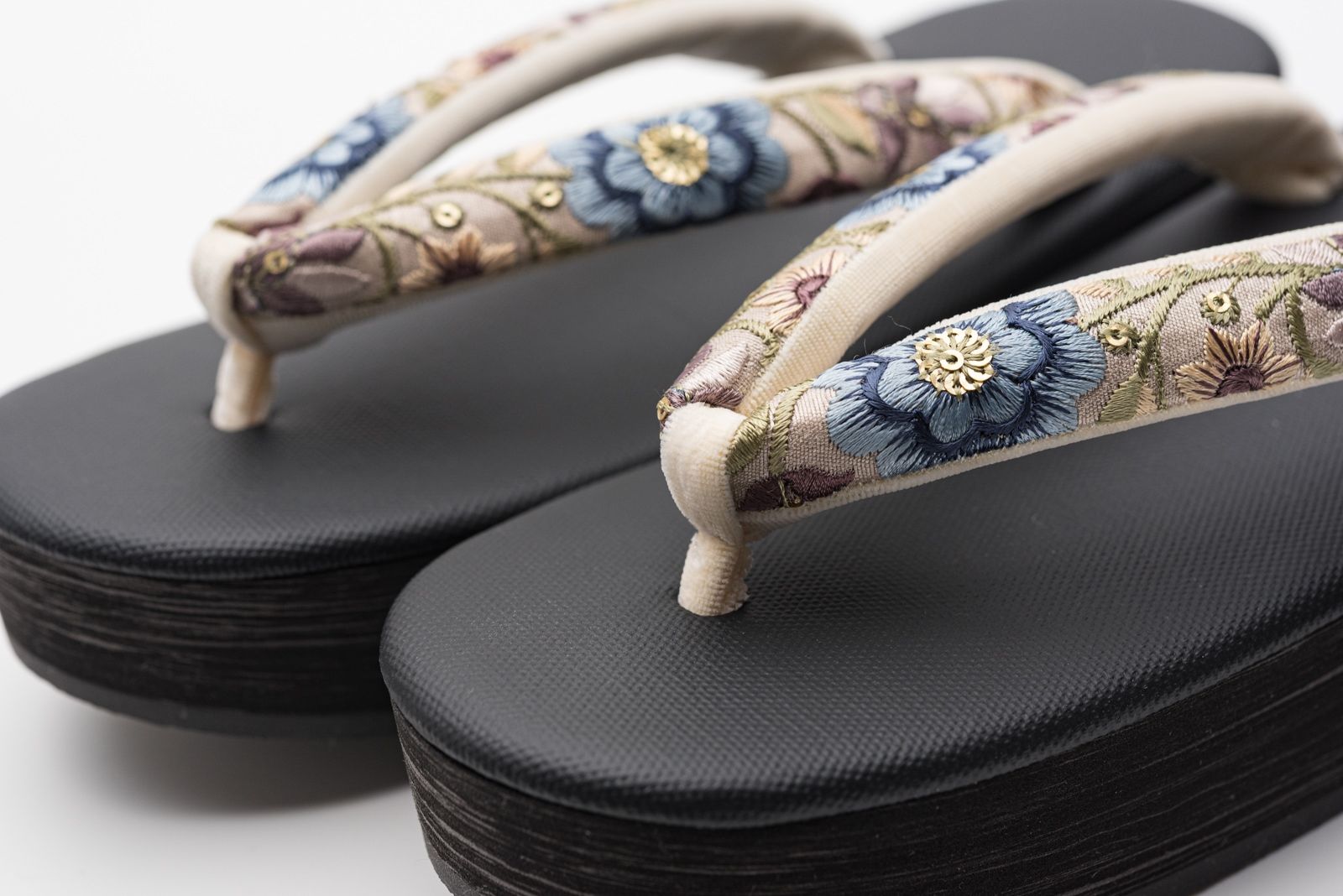 インド刺繍鼻緒