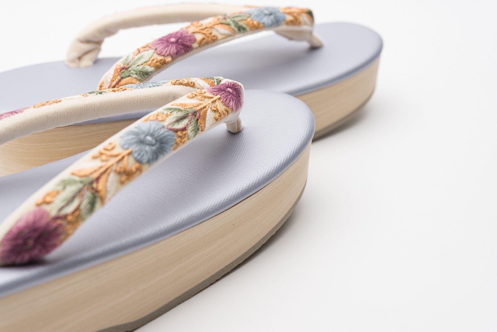 インド刺繍鼻緒