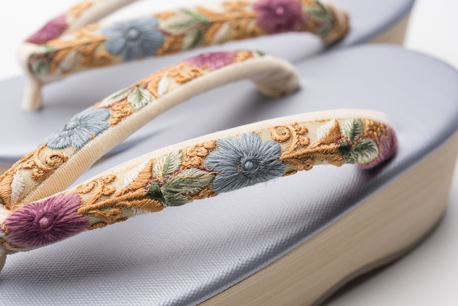 インド刺繍鼻緒 EVA草履