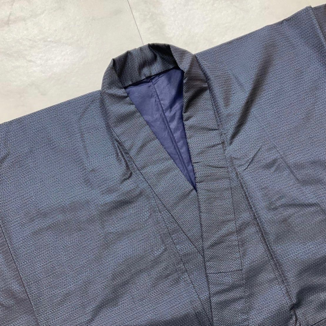 同然⬛️本場奄美大島紬⬛️藍大島紬⬛️亀甲伽藍⬛️アンサンブル⬛️仕付け糸付き⬛️袷⬛️裄70