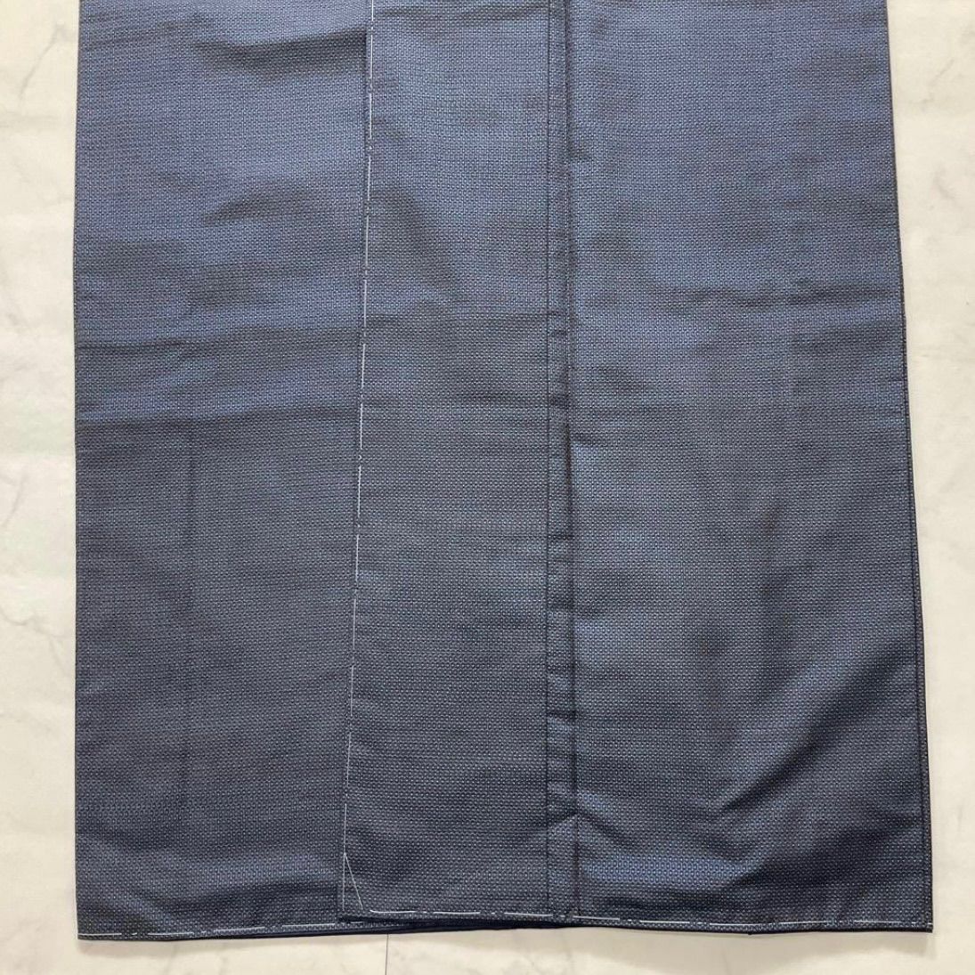 同然⬛️本場奄美大島紬⬛️藍大島紬⬛️亀甲伽藍⬛️アンサンブル⬛️仕付け糸付き⬛️袷⬛️裄70 5丈149