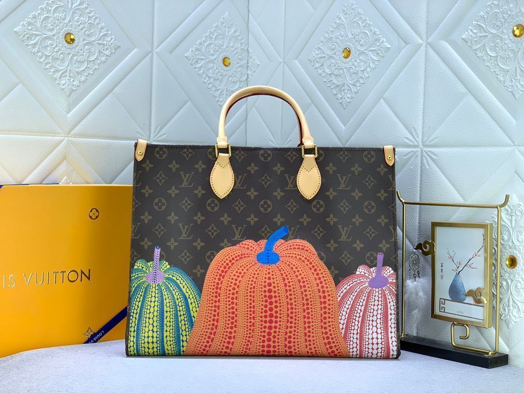 LOUIS VUITTON ルイヴィトン LV×YK オンザゴーGM トートバッグ