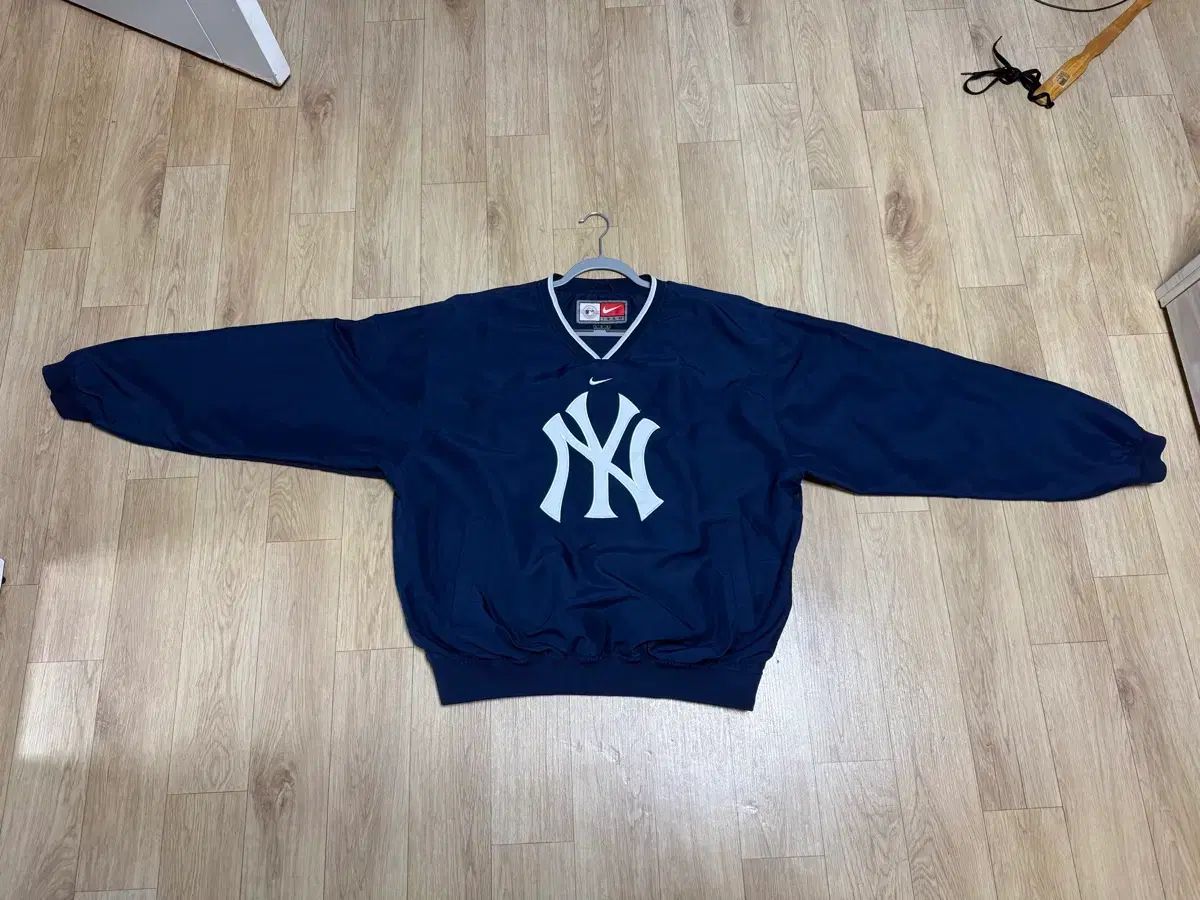 ナイキ ニューヨーク ヤンキース MLB ウォームアップ ネイビー L