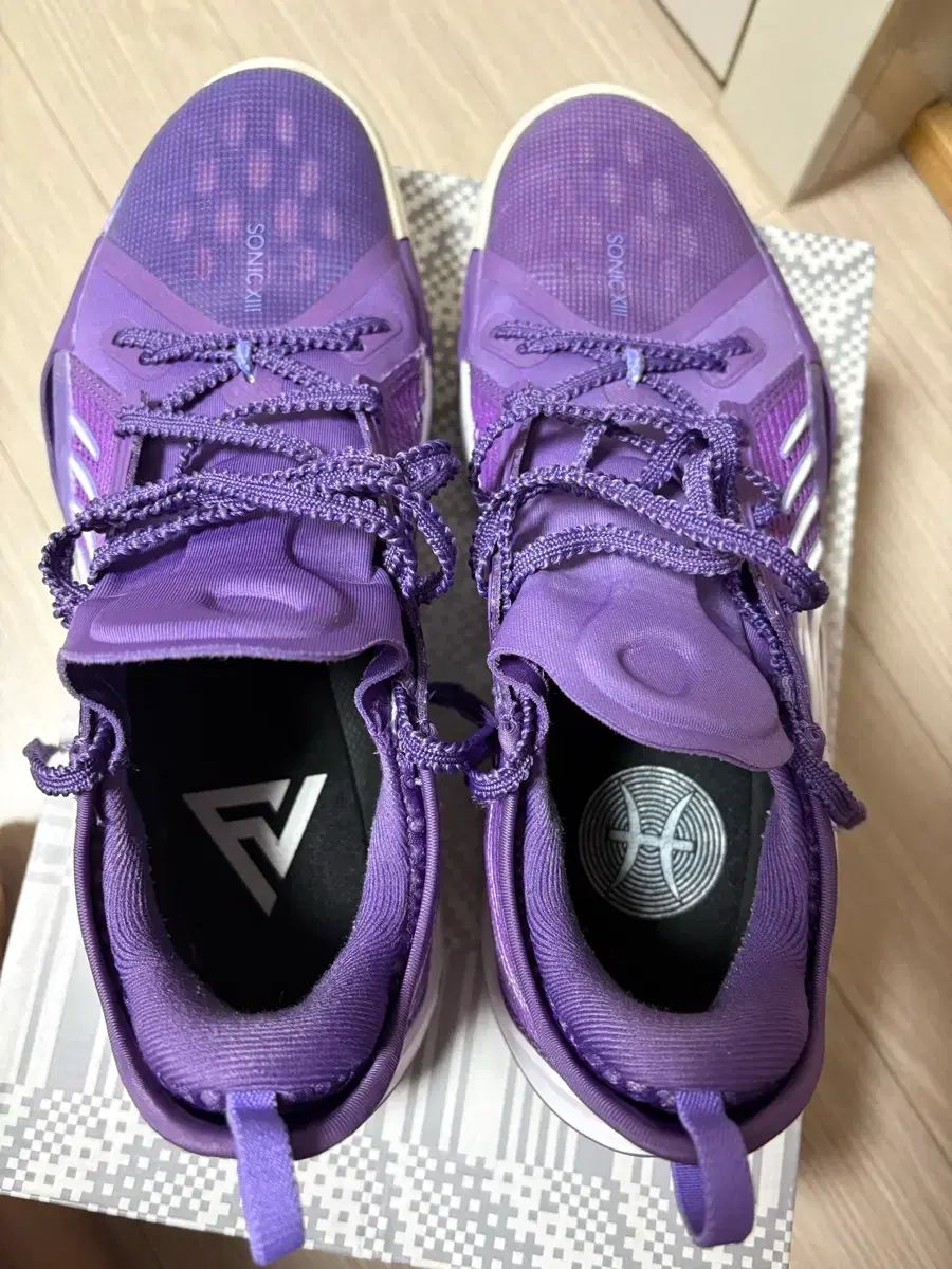 265 LI-NING リーニン ソニック13