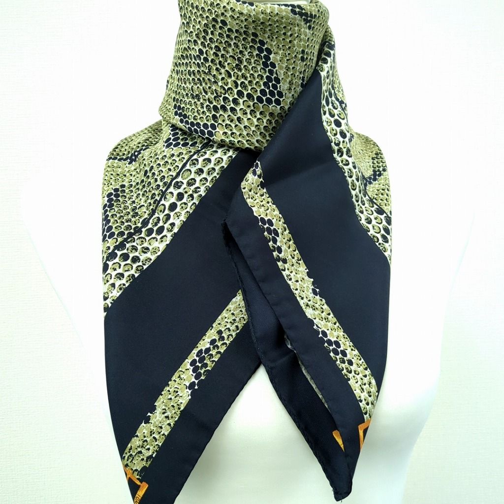 フェンディ 100% シルク スカーフ イタリア製 ブラック カーキ