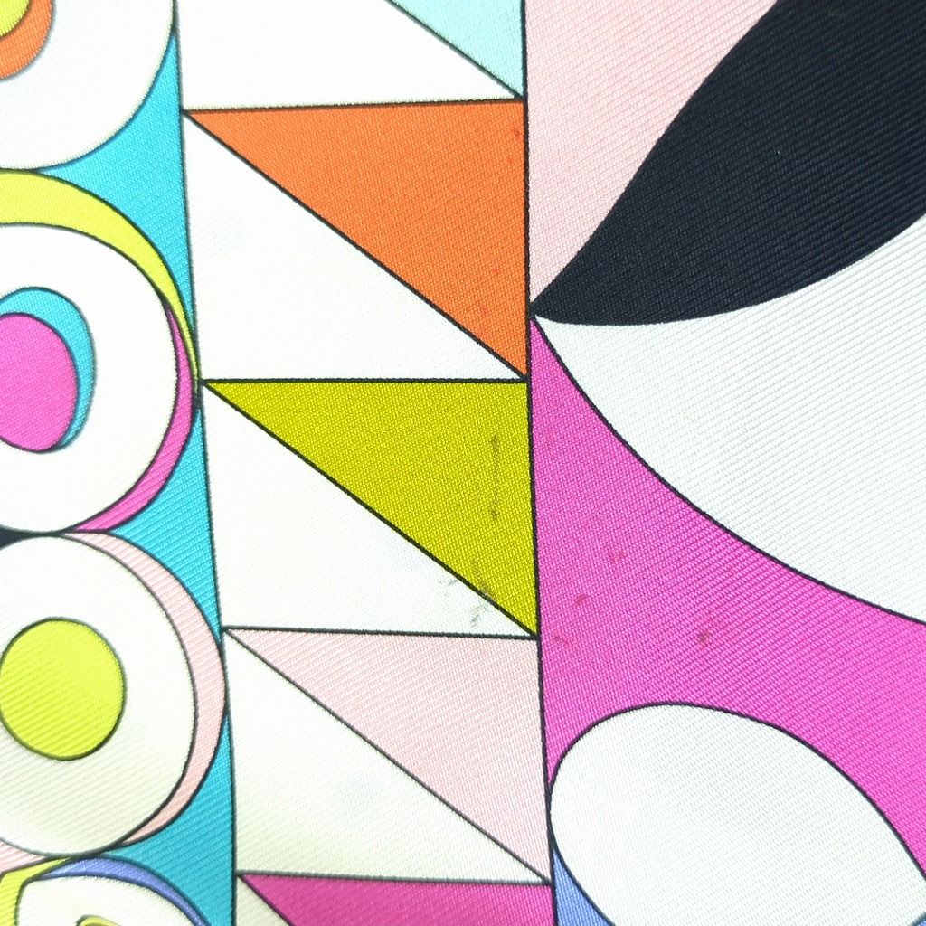 エミリオ プッチ 100% シルク スカーフ イタリア製 - メルカリ