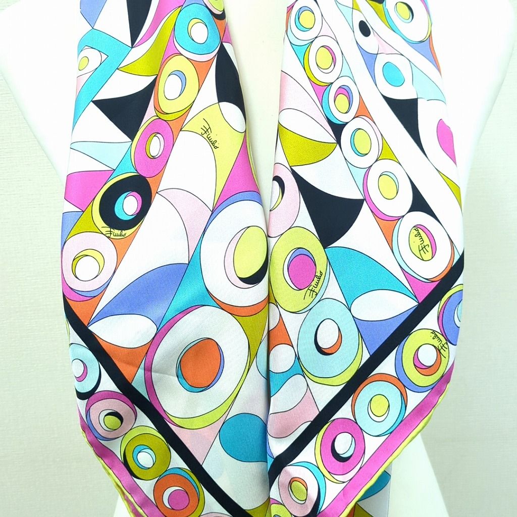 エミリオ プッチ 100% シルク スカーフ イタリア製 - メルカリ