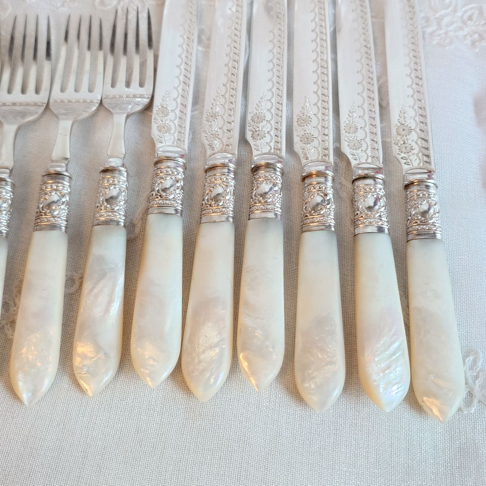 白蝶貝 マザーオブパールハンドル フルーツカトラリーセット フォーク ナイフ 番号E