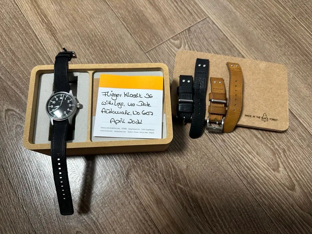 ストーバー フリーガー 36 mm ロゴ ノンデイト 刻印